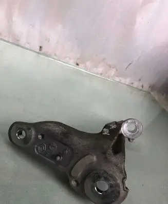 Nissan Juke II F16 Other front suspension part 548500961r