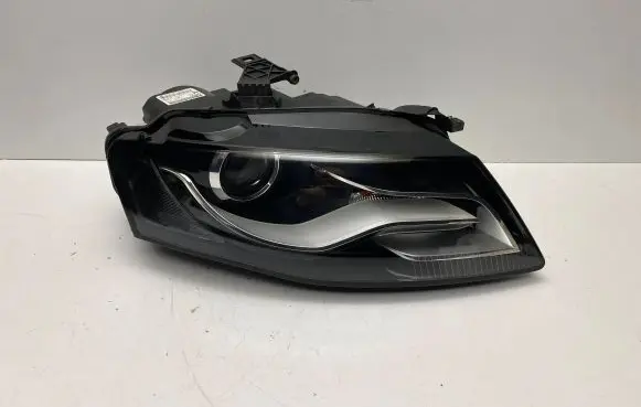 Audi A4 S4 B8 8K Headlight/headlamp 8K0941004C 0301240272