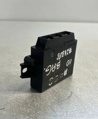 Audi A4 S4 B8 8K Parking PDC control unit/module 8k0919475f