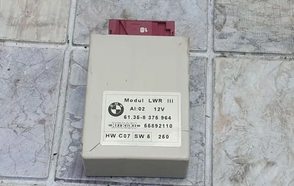 BMW 5 E39 Light module LCM 61358375964 55892110