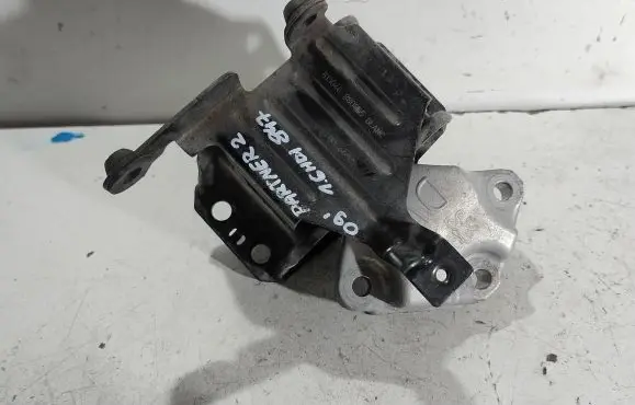Peugeot Partner Engine mount vacuum valve 49682026780