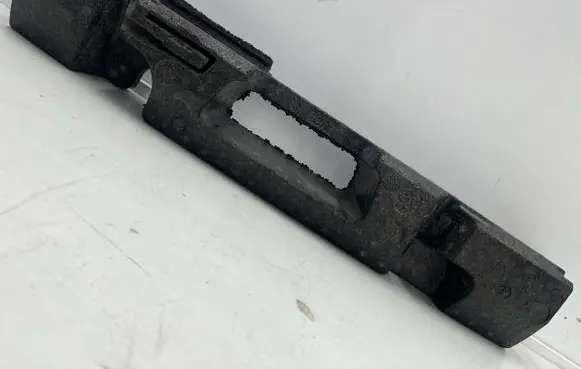 Opel Movano B Rear bumper foam support bar 85090JD00A