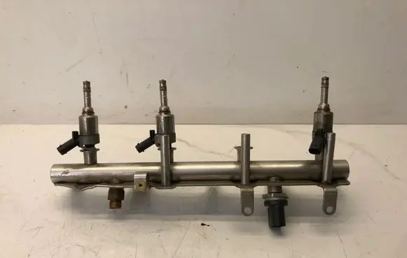 Audi A4 S4 B8 8K Fuel injectors set 06J133317 CT0080411