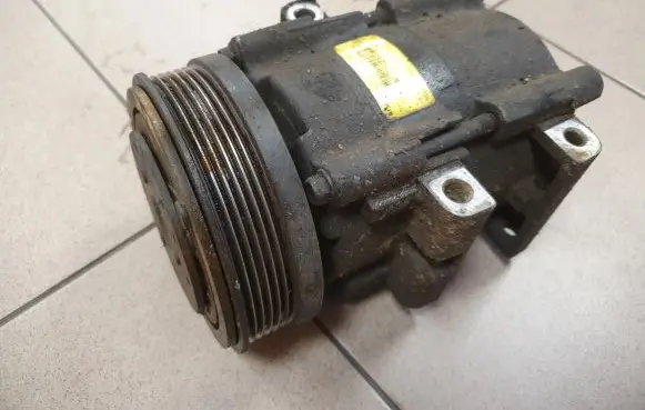 Ford Transit Air conditioning (A/C) compressor (pump)
