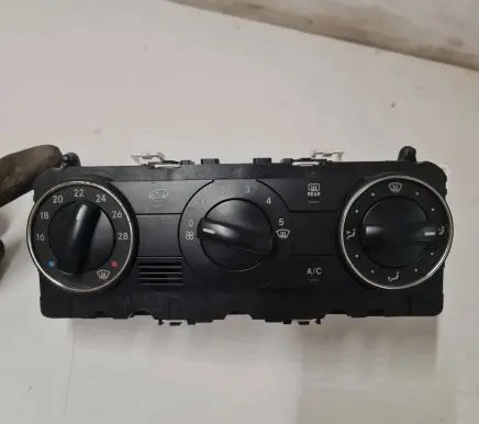 Mercedes-Benz B W245 Climate control unit A1698301585 69780008 0609012B