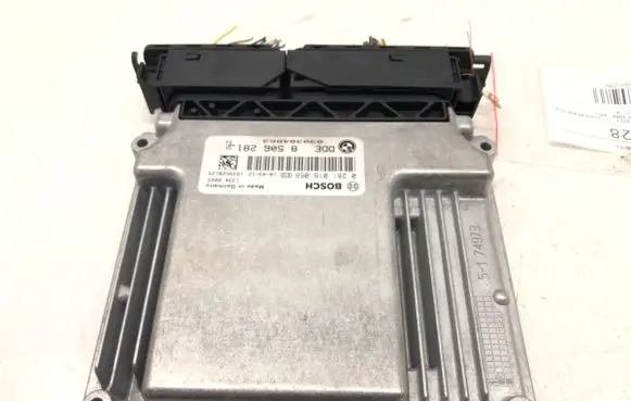 BMW 1 E81 E87 Engine control unit/module ECU 85062810281016068