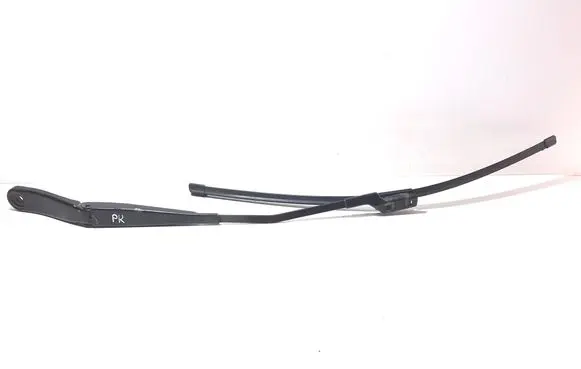 Volvo XC70 Front wiper blade arm 31276002