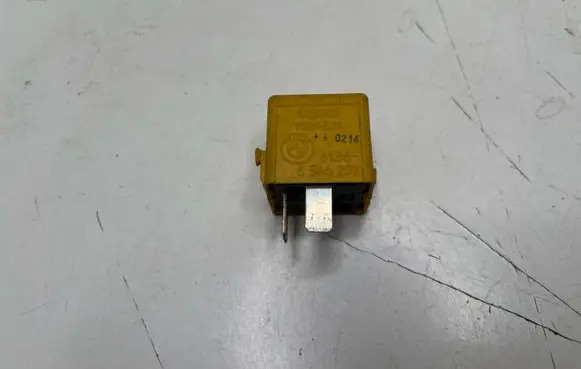 BMW X5 E53 Other relay 6136 8366282 8746282