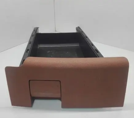 Volkswagen Touareg I Glove box 7L0882602