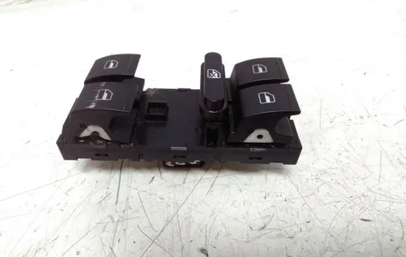 Volkswagen PASSAT B7 Electric window control switch 1K4959857B