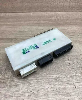 BMW 5 E39 Comfort/convenience module 8378635 12037310