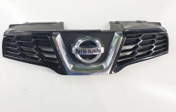 Nissan Qashqai+2 Front bumper upper radiator grill 62310BR00A