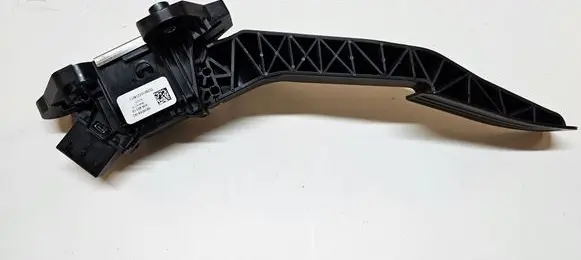 Jeep Grand Cherokee WL Accelerator throttle pedal 68360648AC