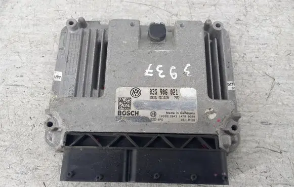 Volkswagen PASSAT B6 Engine control unit/module ECU 1039S12043