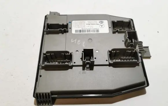 Mercedes-Benz E W213 Comfort/convenience module A2139003711