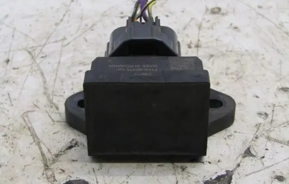 Ford Focus Fuel pump relay F1FA-9D370GA