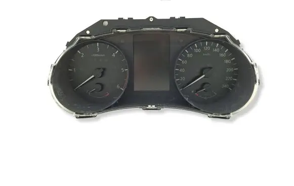 Nissan Qashqai Speedometer (instrument cluster) 4EL8A 5XWC