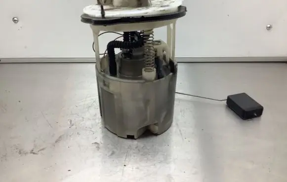 Mazda 6 In-tank fuel pump L3F7