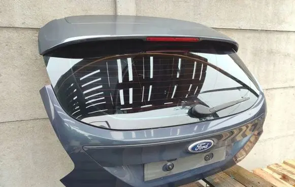 Ford Focus Tailgate/trunk/boot lid
