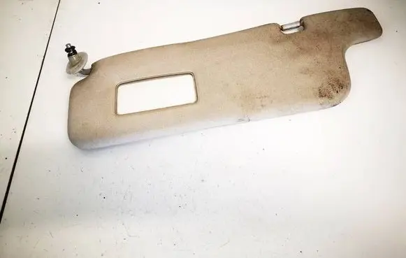 Sun visor