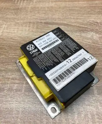 Volkswagen PASSAT B6 Airbag control unit/module 3C0909605J 39113009