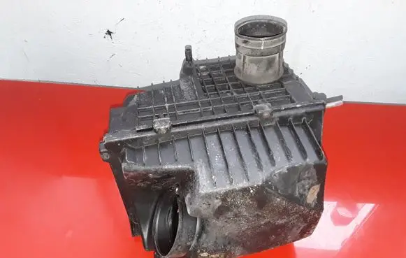 Renault Master III Air filter box 8200751534 8200824914 LP173570345275