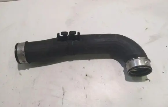 Skoda Octavia Mk2 (1Z) Intercooler hose/pipe 1K0145838C