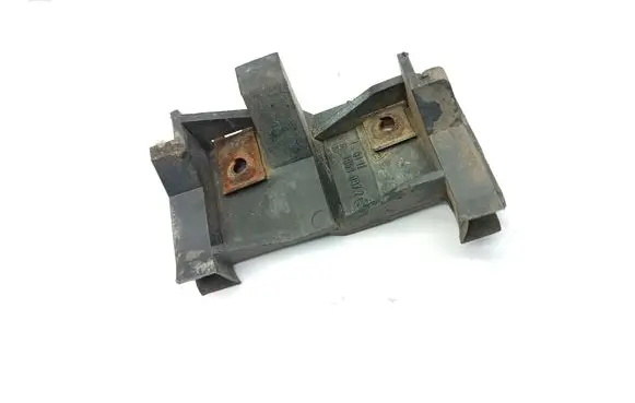 BMW 3 E30 Front bumper mounting bracket 1953097