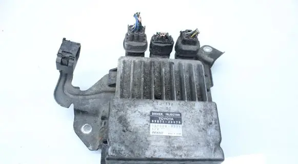 Toyota Corolla Verso AR10 Fuel injection control unit/module 8987120070