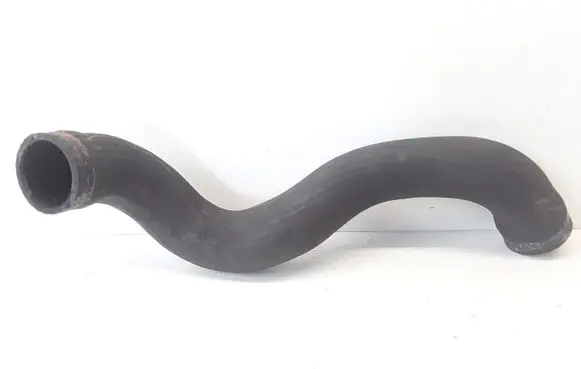 Volvo XC90 Intercooler hose/pipe 30645935