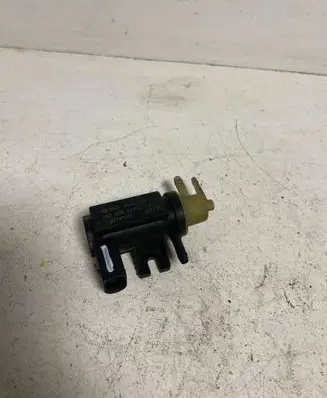 Volkswagen PASSAT B5 Turbo solenoid valve 1K0906627E 10T131 70218400