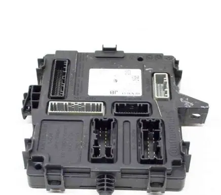 Renault Captur II Central body control module 284B13925R A2C13120313