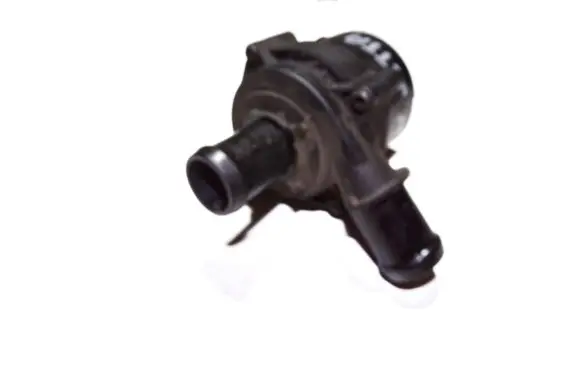 Volkswagen Jetta VI Electric auxiliary coolant/water pump 5Q0121591AQ