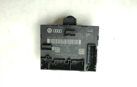 Audi A1 Door control unit/module 8X0959792K