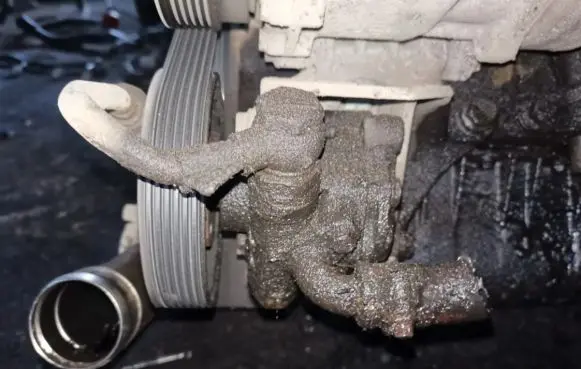 Seat Alhambra (Mk1) Power steering pump