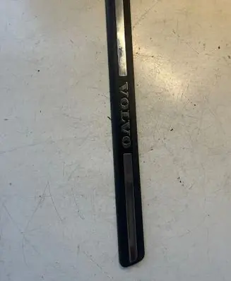 Volvo V70 Front sill trim cover 09178405