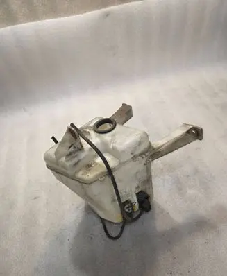 Mitsubishi Galant Windshield washer fluid reservoir/tank 060351867