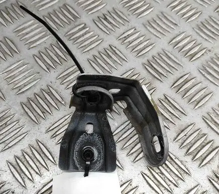 Mercedes-Benz CL C216 Fender mounting bracket A2218800048 A2218800148