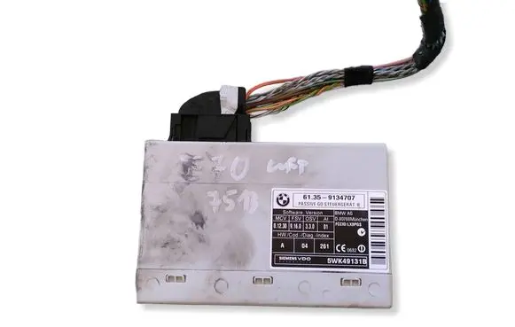 BMW X5 E70 Keyless (KESSY) go control unit/module 9134707