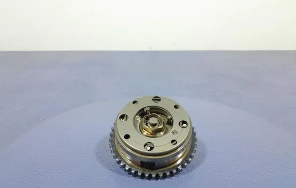BMW M5 Camshaft pulley/ VANOS 8601045