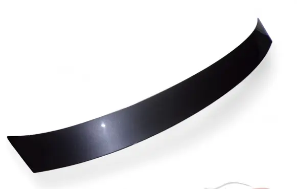 Tailgate/trunk spoiler