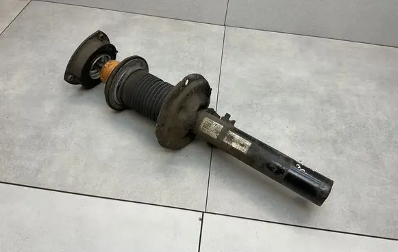 Skoda Octavia Mk3 (5E) Front shock absorber/damper 5Q0413023FJ