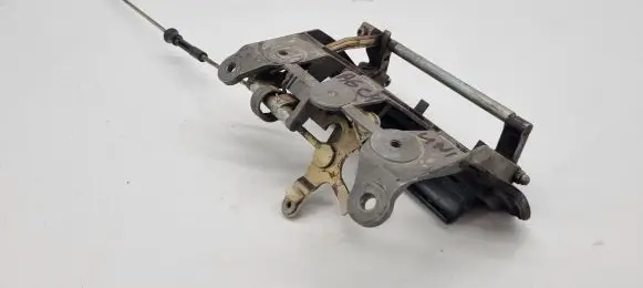 Audi A6 S6 C4 4A Tailgate/trunk/boot exterior handle 4A9827565 8A9827565
