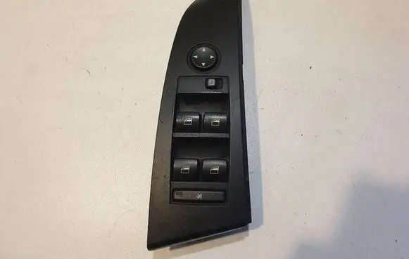 BMW 5 E60 E61 Electric window control switch 6951904
