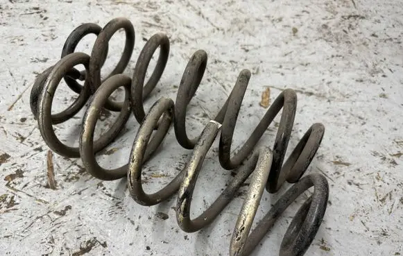 Opel Astra K Rear coil spring