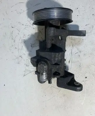 BMW 7 F01 F02 F03 F04 Power steering pump 679649103