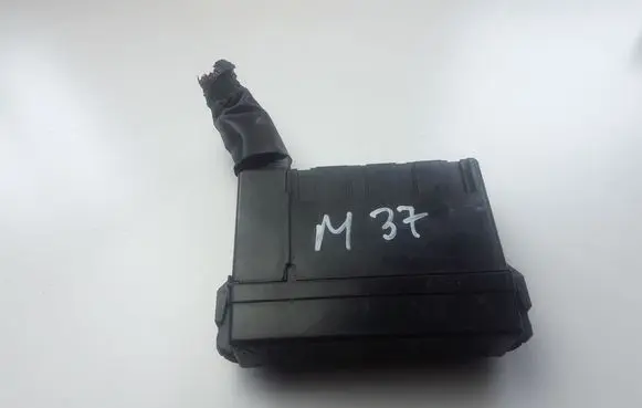 Infiniti M Y51 Fuse module 243841CA0A