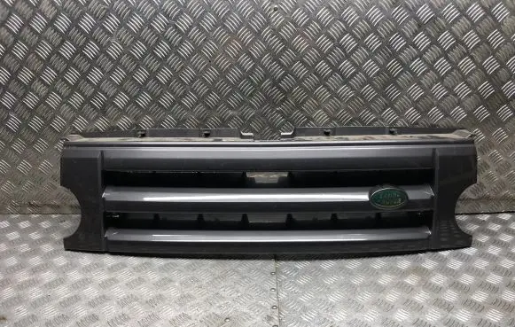 Land Rover Discovery 3 - LR3 Front bumper upper radiator grill DHB000274