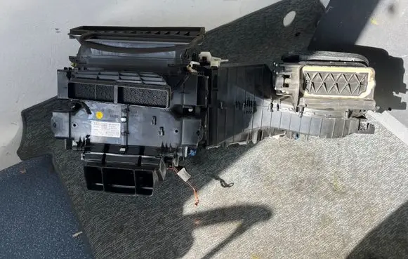 Audi A4 S4 B8 8K Interior heater climate box assembly housing 8K1820005AC 00038779 G7818007779