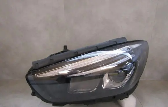 Mercedes-Benz B W247 Headlight/headlamp